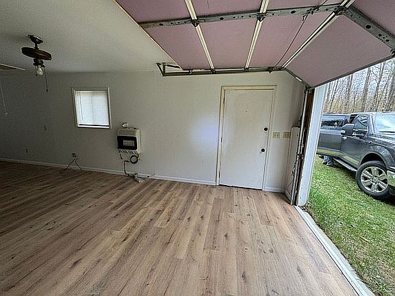 3rd image of 5114 Ironwood