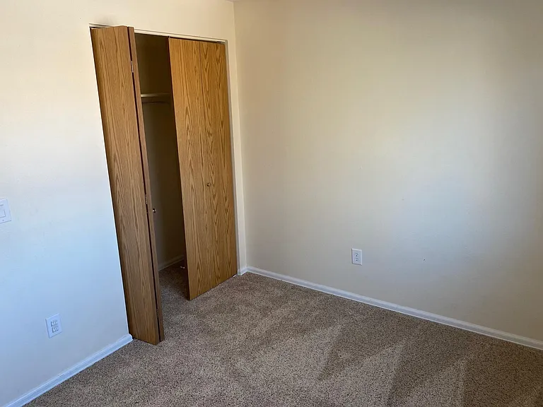 403 W Sumac Ct — Photo 9