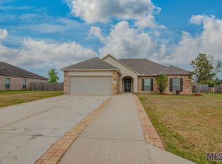 13855 Cantebury Ave, Denham Springs, LA 70726