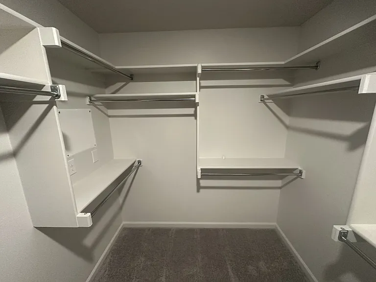 2229 Roca Dr — Photo 23