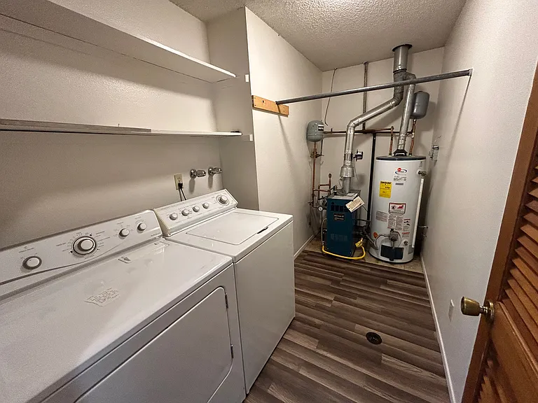 441 Independent Ave #3 — Photo 13