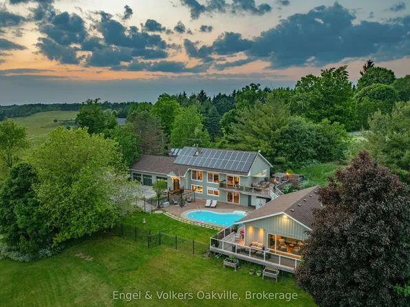 330 Mountsberg Rd, Hamilton, ON L0P 1B0