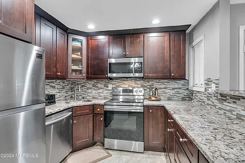 91 Arrowood Rd #B Photo 1 91 Arrowood Rd #B Photo 1