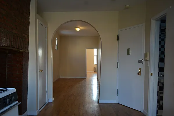 Rented by Metroperty Realty LLC | media 1