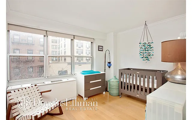 Sold by Douglas Elliman | media 23