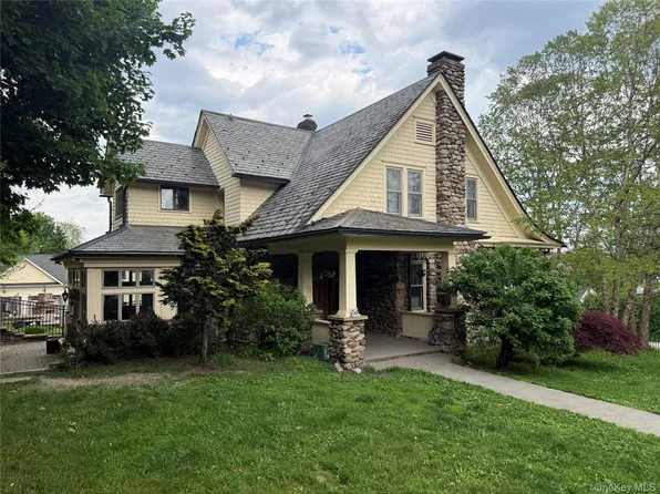 205 High Street, Monroe, NY 10950