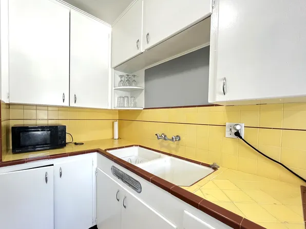 1283 N Sierra Way #1283, San Bernardino, CA 92405
