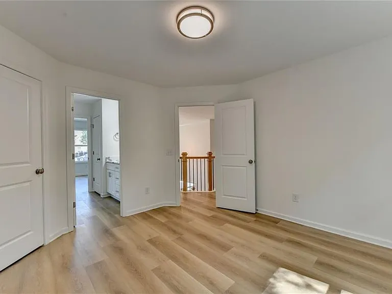 9135 Fox Trail Ln — Photo 60