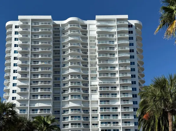 2 Oceans West Blvd APT 702, Daytona Beach Shores, FL 32118