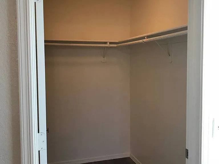 Mission Vista — Photo 26