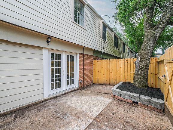 4th image of 5227 Arboles Dr
