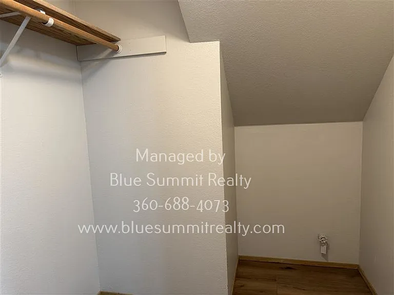 6031 Stanwick Ln SE — Photo 12