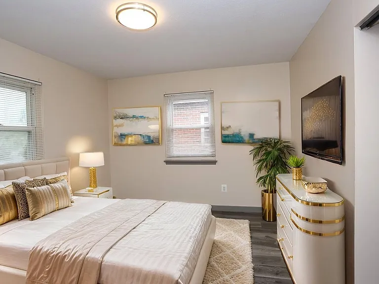50A2 Bingham St #2 — Photo 9