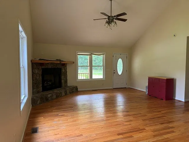 337 Burgess Rd — Photo 6