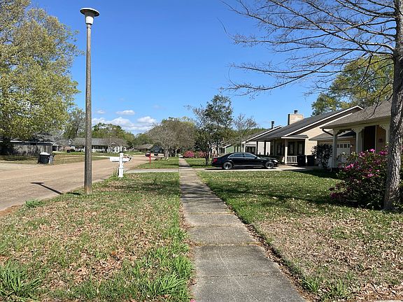 5th image of 1565 Tallwood Dr