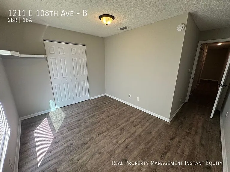 1211 E 108th Ave #B — Photo 9