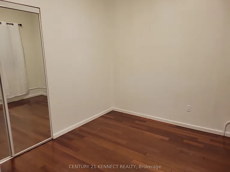 181 Augusta Ave #2 — Photo 17