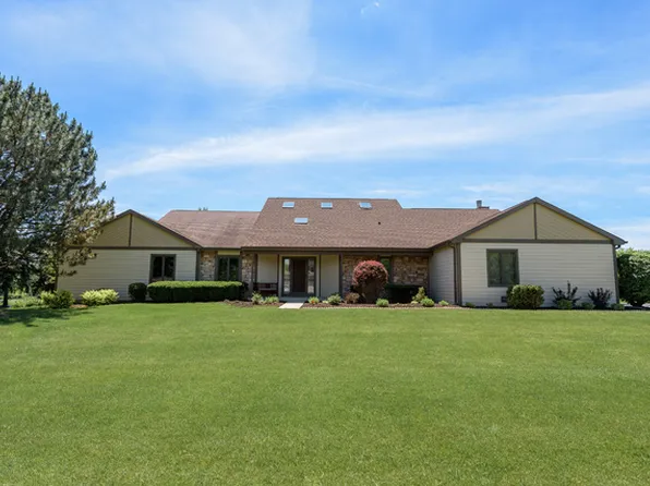 24149 W Brancaster Dr, Naperville, IL 60564