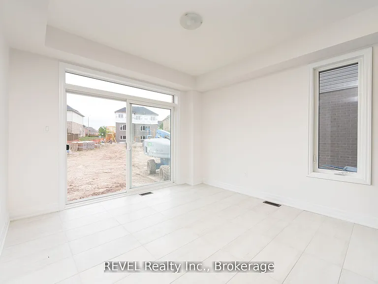 4568 Lyons Pkwy — Photo 16