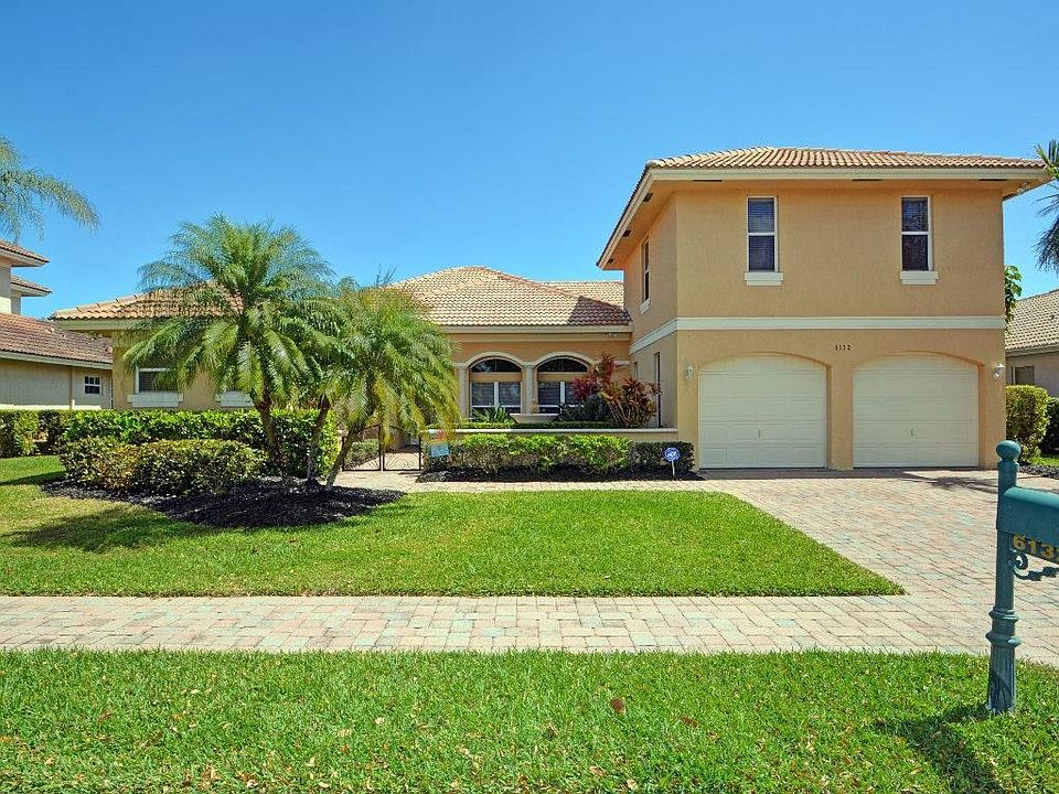 LANDSCAPING IS COVERED BY THE HOA. SO RELAX AND ENJOY THIS LOVELY HOME.