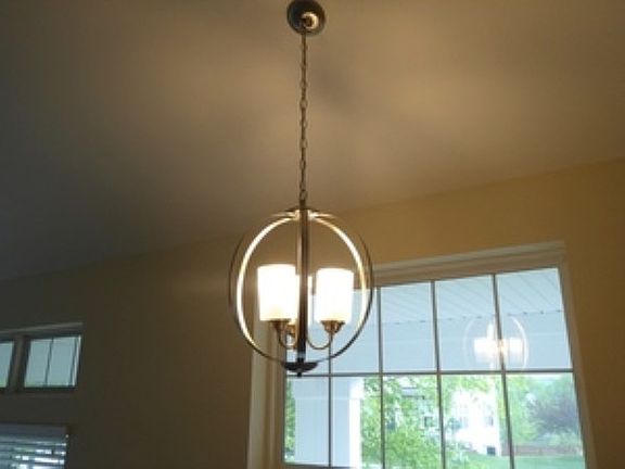 4th image of 265 S Springside Dr