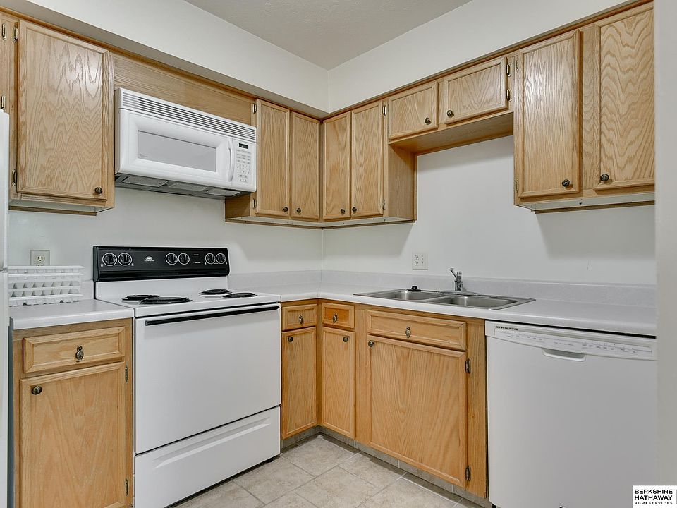 1st image of 1120 Delmar St APT 3E