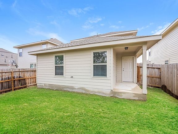 5th image of 10451 Clearwater Way