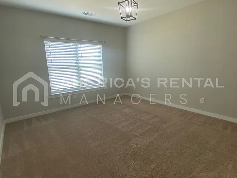 240 County Road 1701 — Photo 24
