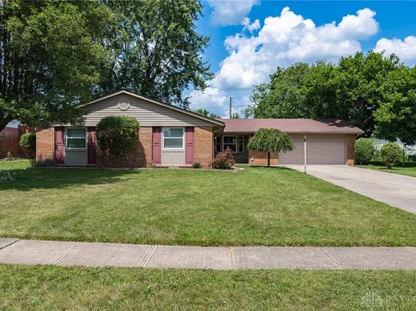 703 W Washington St, New Carlisle, OH 45344