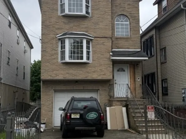 94 Osborne Ter, Newark City, NJ 07108