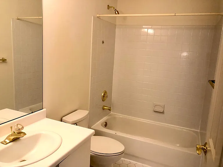2nd Bathroom on 2F Hallway
