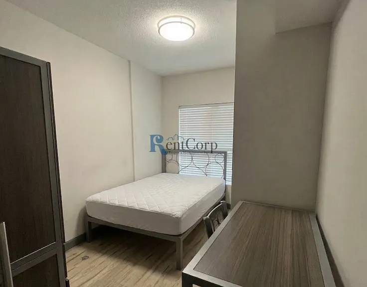 259 Sunview St #259-258B — Photo 5