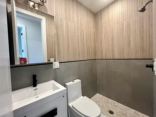 Rented by Yup Realty LLC | media 8