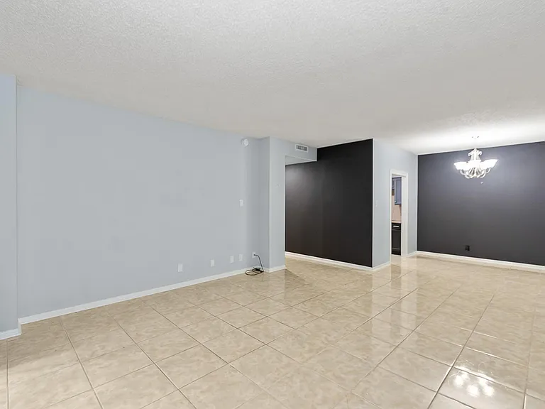 661 Bering Dr #504 — Photo 11