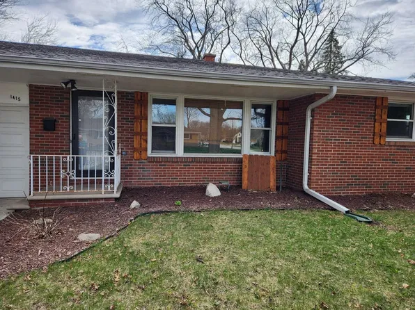 1415 Briquelet St, Green Bay, WI 54304