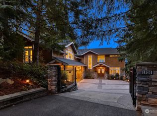 1830 W Lake Sammamish Pkwy SE, Bellevue, WA