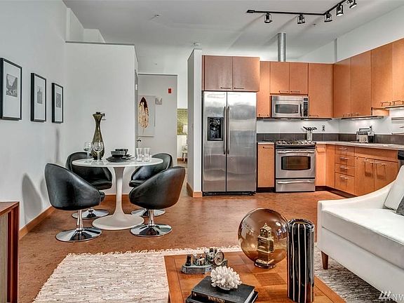 5th image of 1414 12th Ave Unit 615