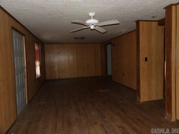 2nd image of 501 W Baldwin St