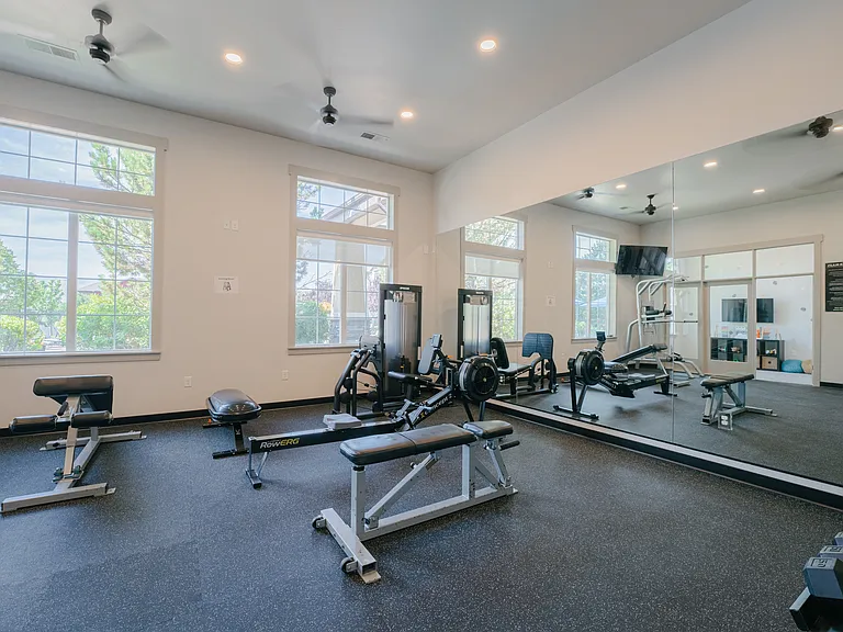 Aldara Apartments — Photo 34