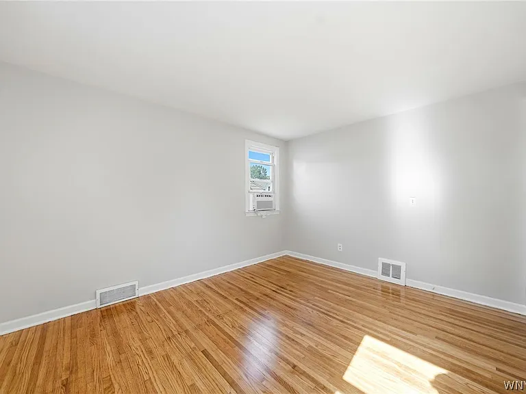 66 Cleveland Dr — Photo 19