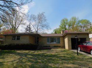 1305 Maplewood Dr, Normal, IL 61761