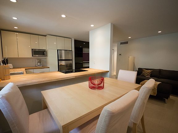 2nd image of 221 Meridian Ave APT 306