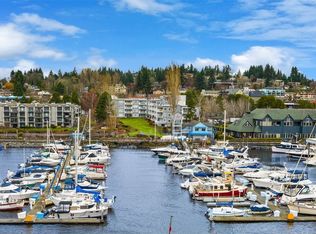 6125 NE 175th St APT M201, Kenmore, WA 98028