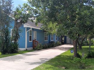 307 Center St, Matagorda, TX 77457