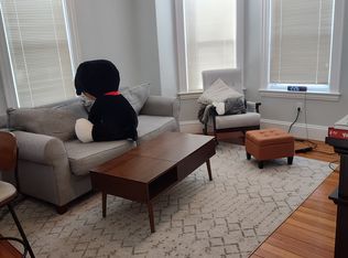 148 Thoreau St #1, Concord, MA 01742