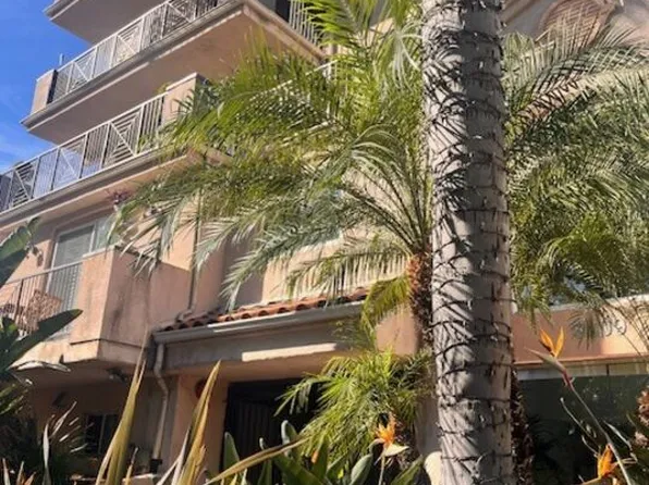 8609 W West Knoll Dr APT G, West Hollywood, CA 90069