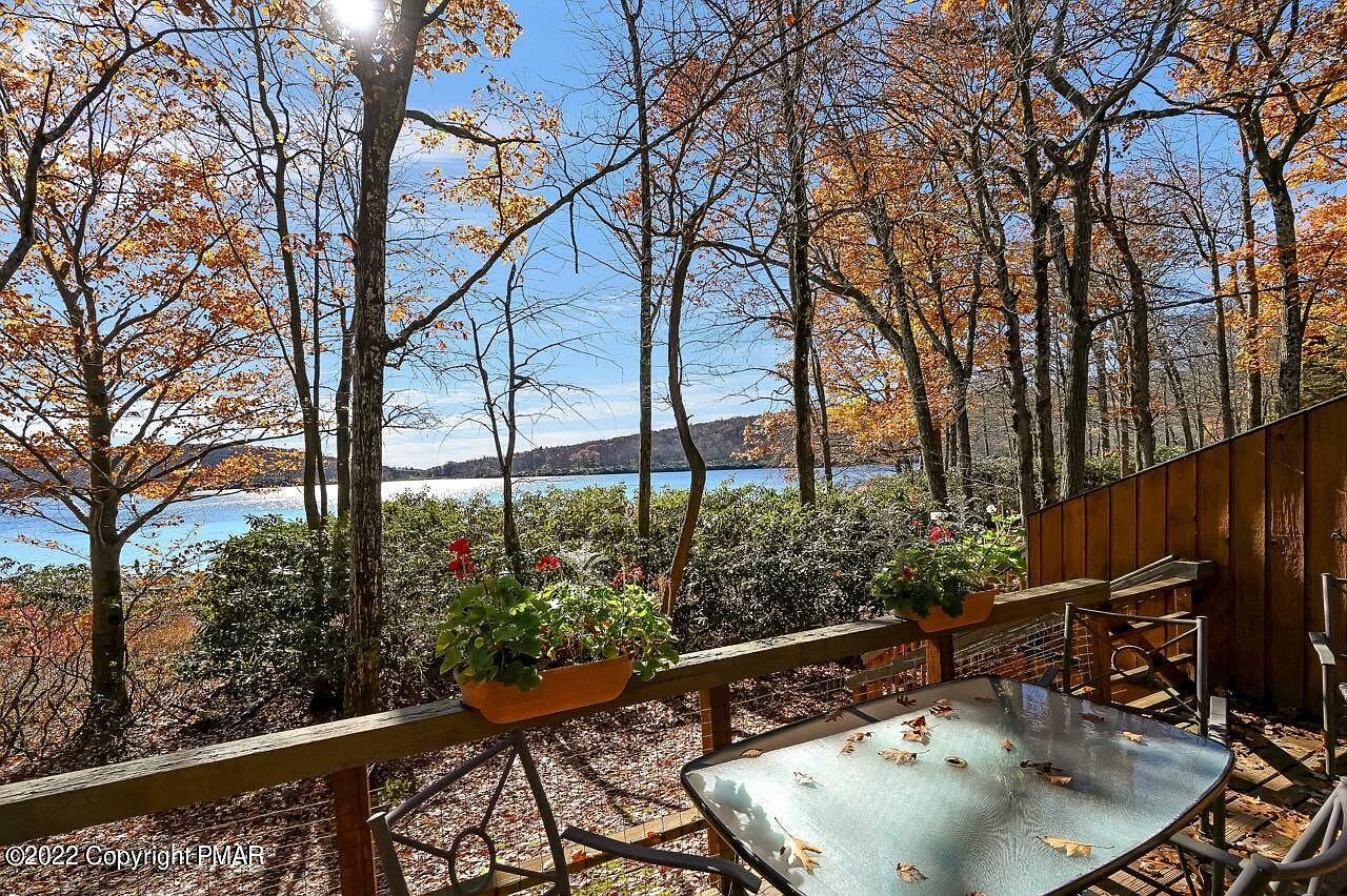 97 Warbler Ct, Lake Harmony, PA 18624 Zillow