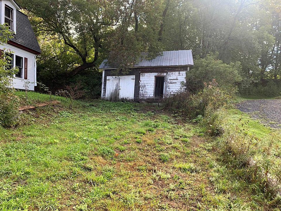 33 Daniels Road, Hardwick, VT 05843 Zillow