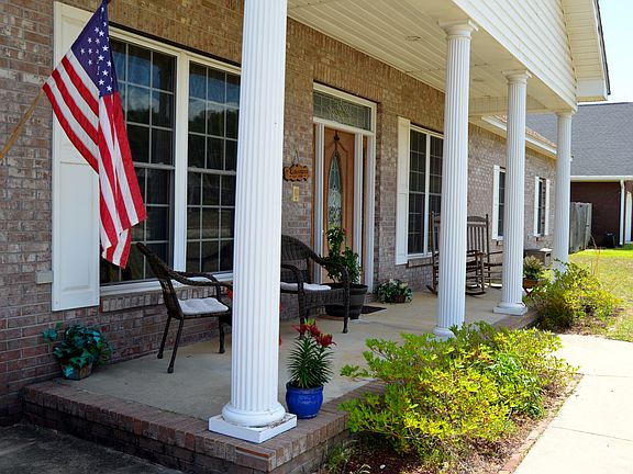 2nd image of 214 Ashbrook Dr