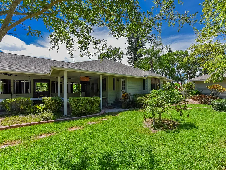 2040 Appaloosa Trl — Photo 15